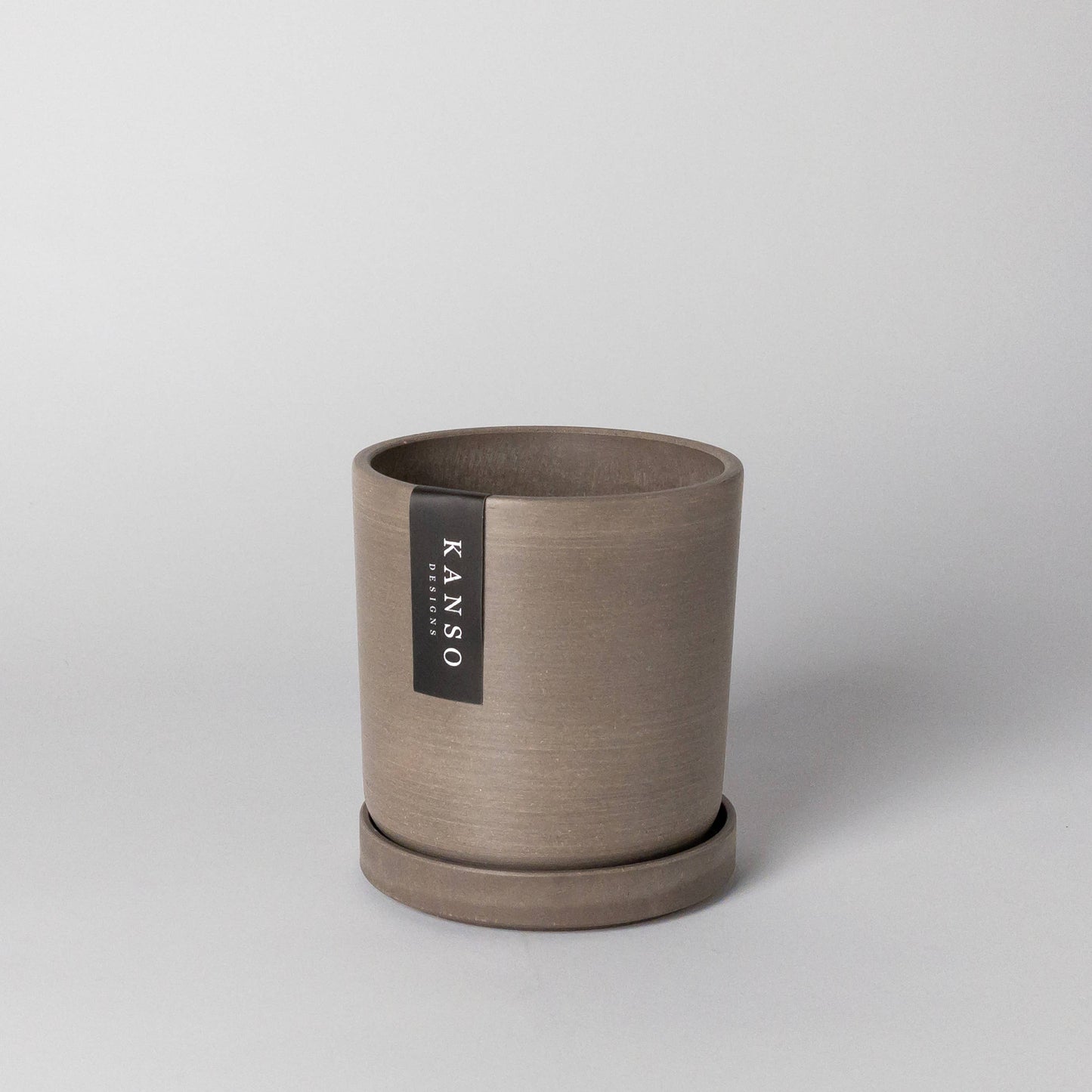 Kanso Designs Signature Planters & Saucer- Beachwood 7"