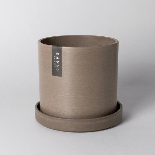 Kanso Designs Signature Planters & Saucer- Beachwood 7"
