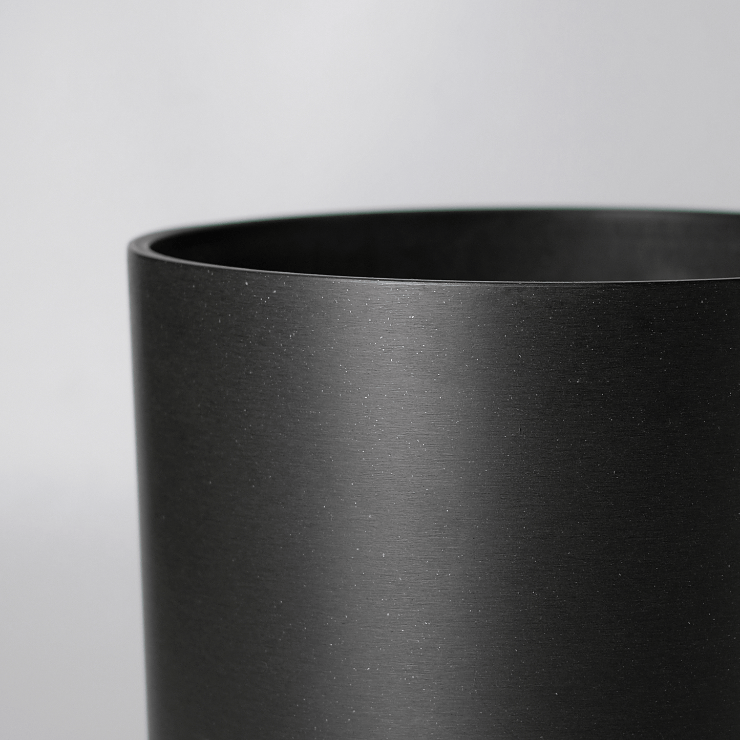 Kanso Designs Signature Stone Planter & Saucer- Black Kuro 12"