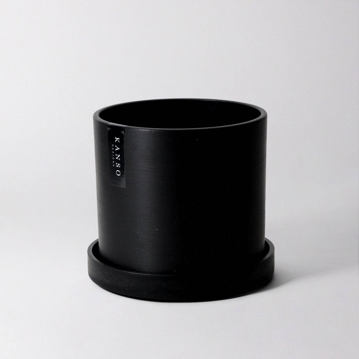 Kanso Designs Signature Planters & Saucer- Beachwood 7"