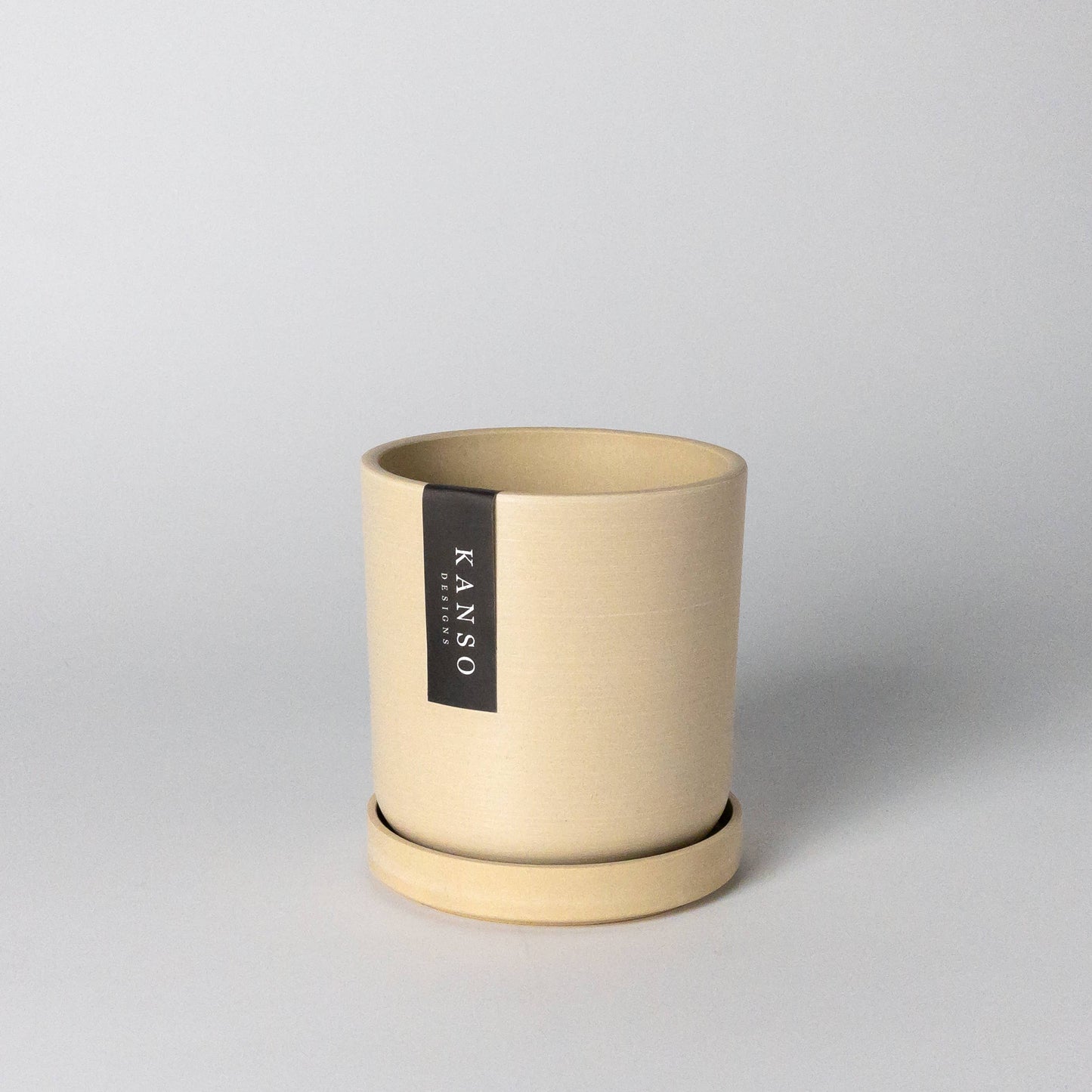 Kanso Designs Signature Planters & Saucer- Beachwood 7"