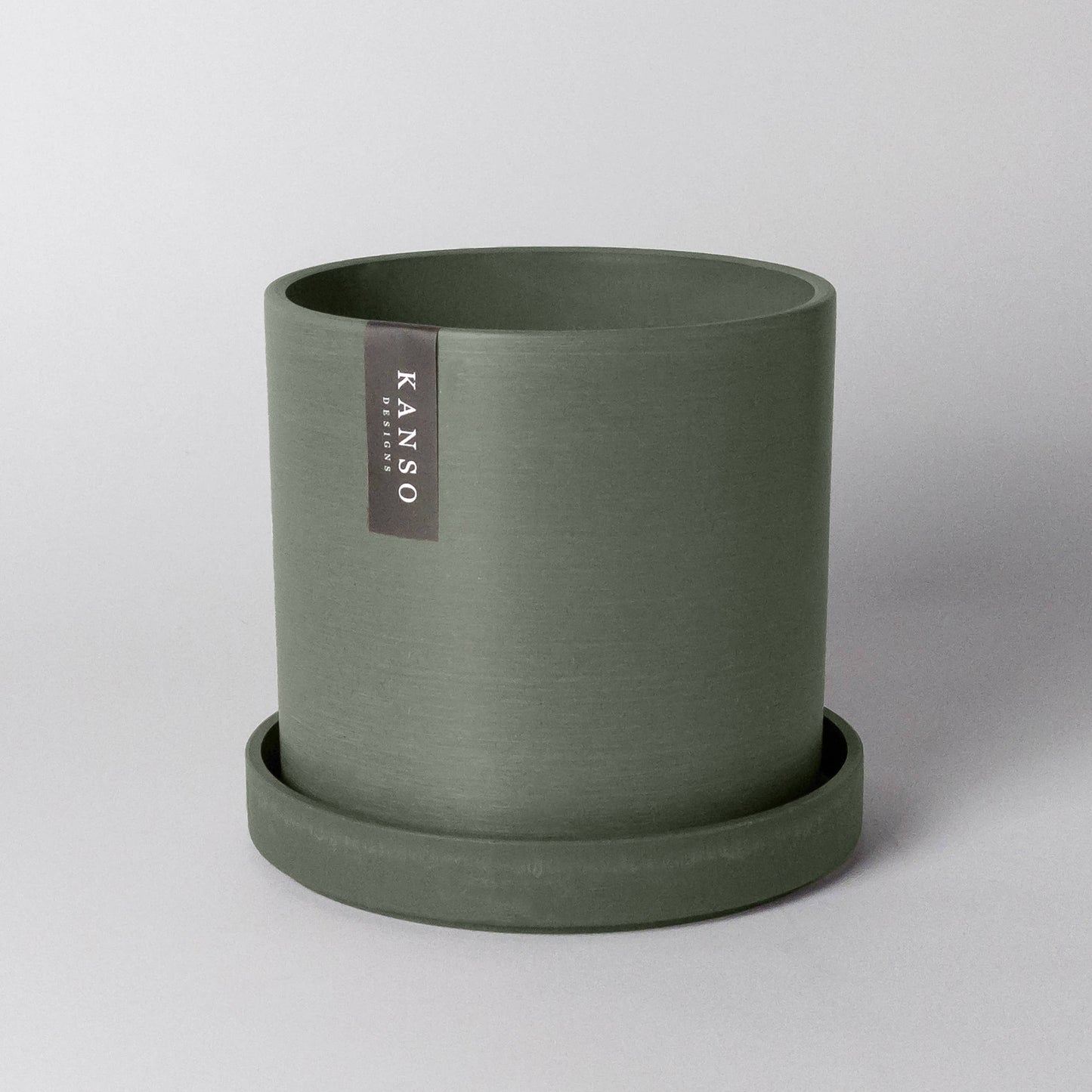 Kanso Designs Signature Planters & Saucer- Beachwood 7"