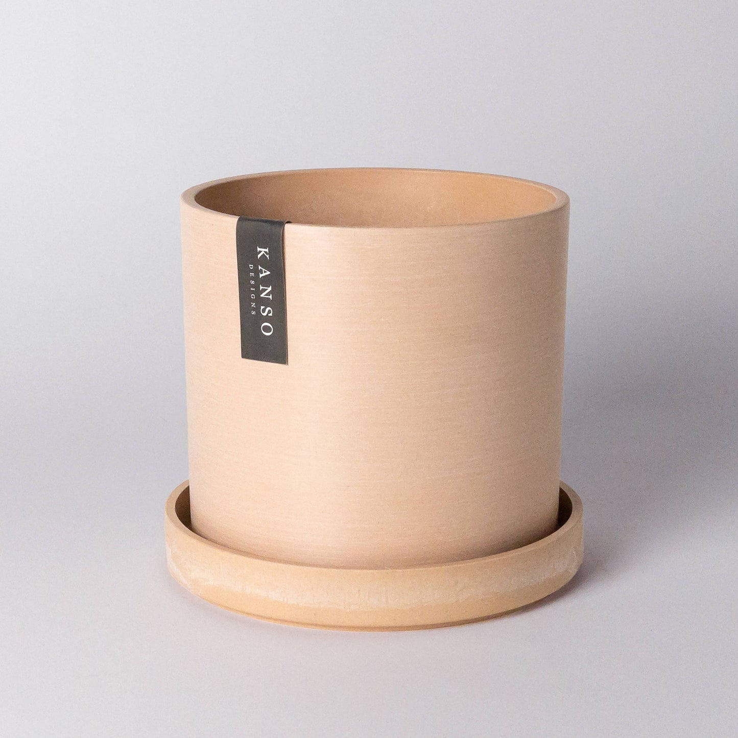 Kanso Designs Signature Planters & Saucer- Tatami Sand 4"